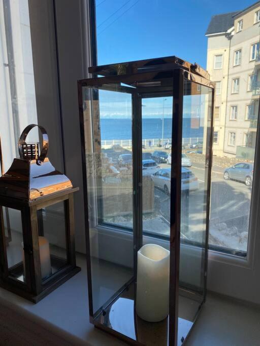 Luxury Modern 1Bed Sea View Apartment Rhôs-on-Sea Eksteriør bilde