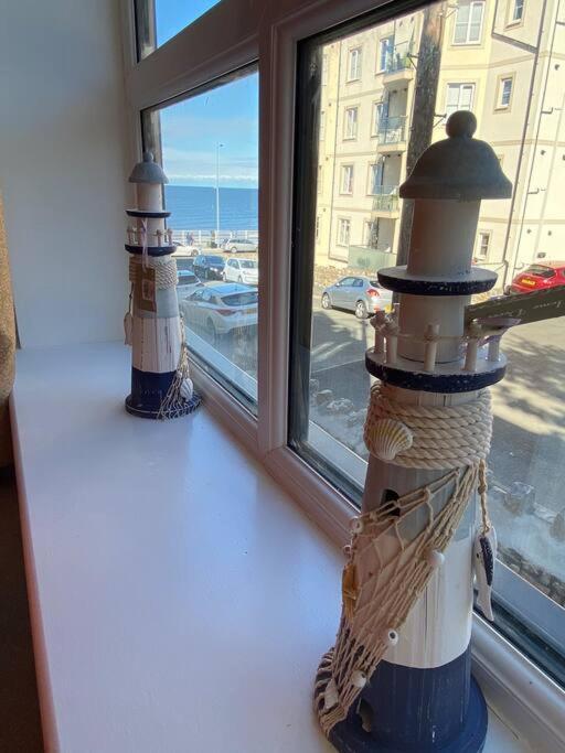 Luxury Modern 1Bed Sea View Apartment Rhôs-on-Sea Eksteriør bilde